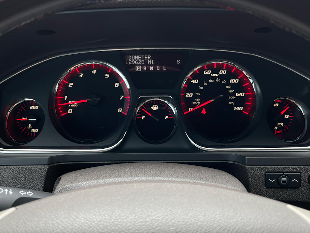 2016 GMC Acadia Denali 16