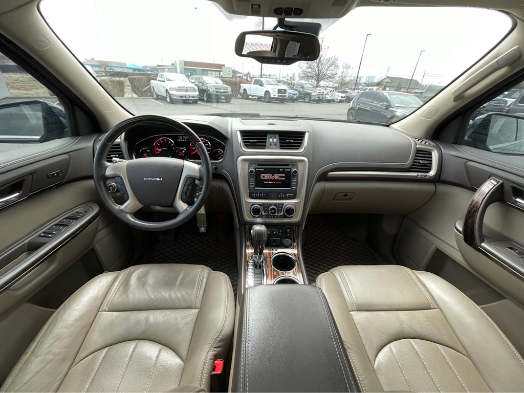 2016 GMC Acadia Denali 10