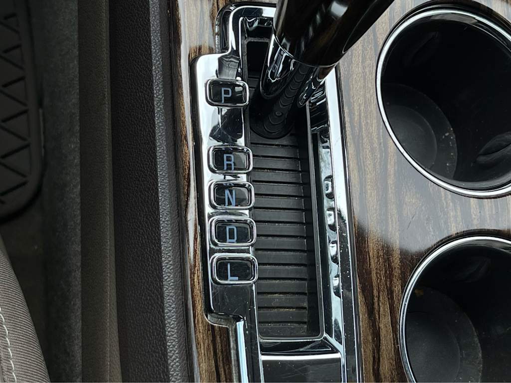 2016 GMC Acadia Denali 15