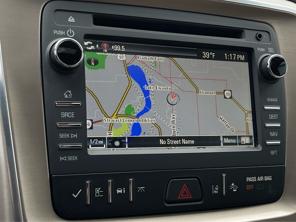 2016 GMC Acadia Denali 14