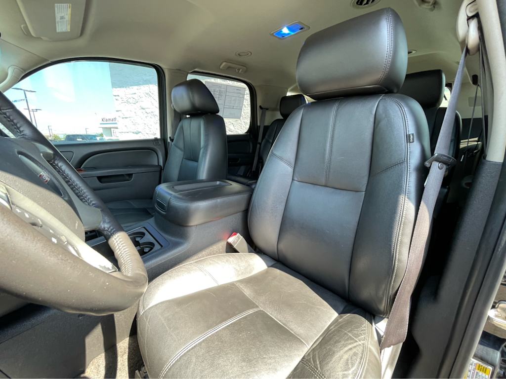 Thumbnail: 2011 GMC Yukon - 9
