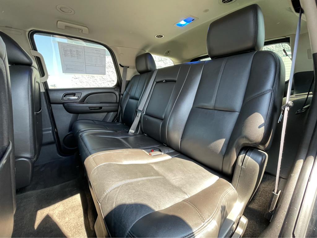 Thumbnail: 2011 GMC Yukon - 26