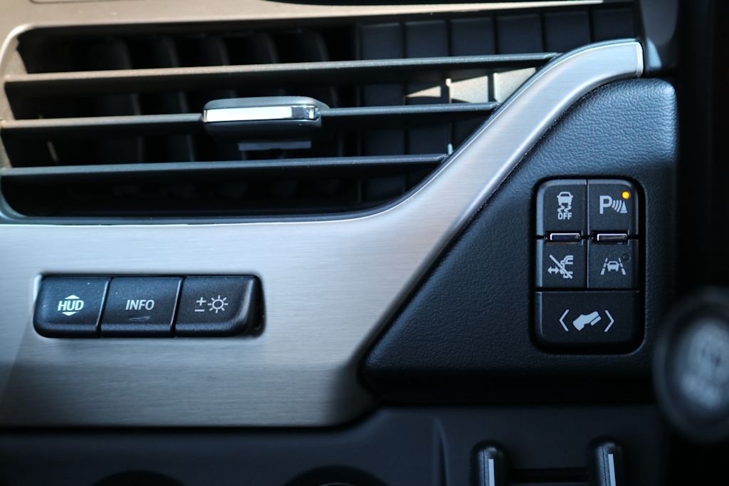 Thumbnail: 2019 GMC Yukon - 23
