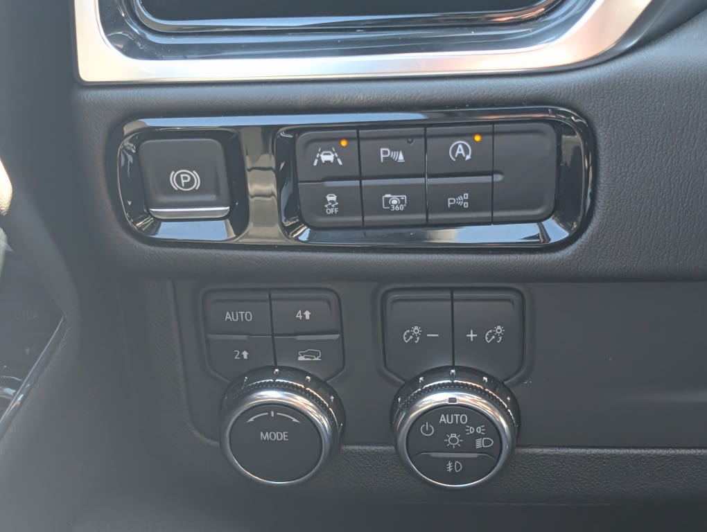 Thumbnail: 2025 GMC Yukon - 26