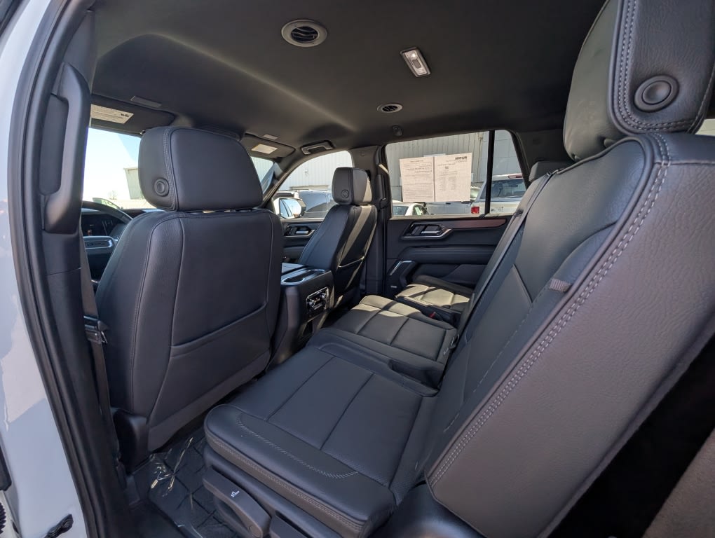 Thumbnail: 2025 GMC Yukon - 28