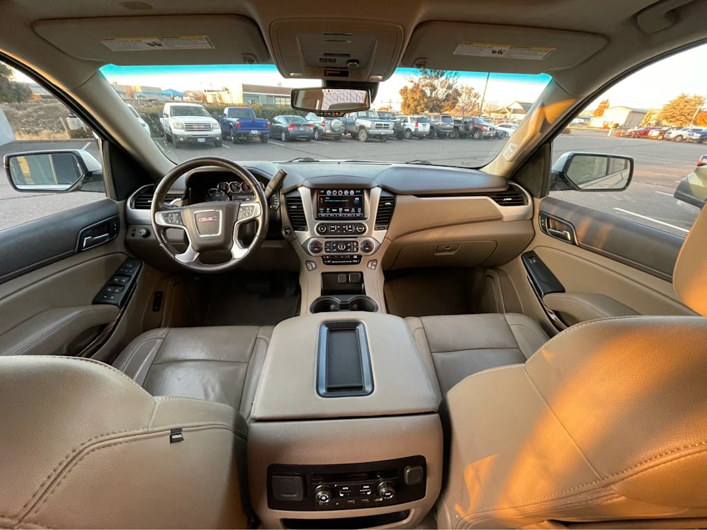 Thumbnail: 2019 GMC Yukon XL - 8