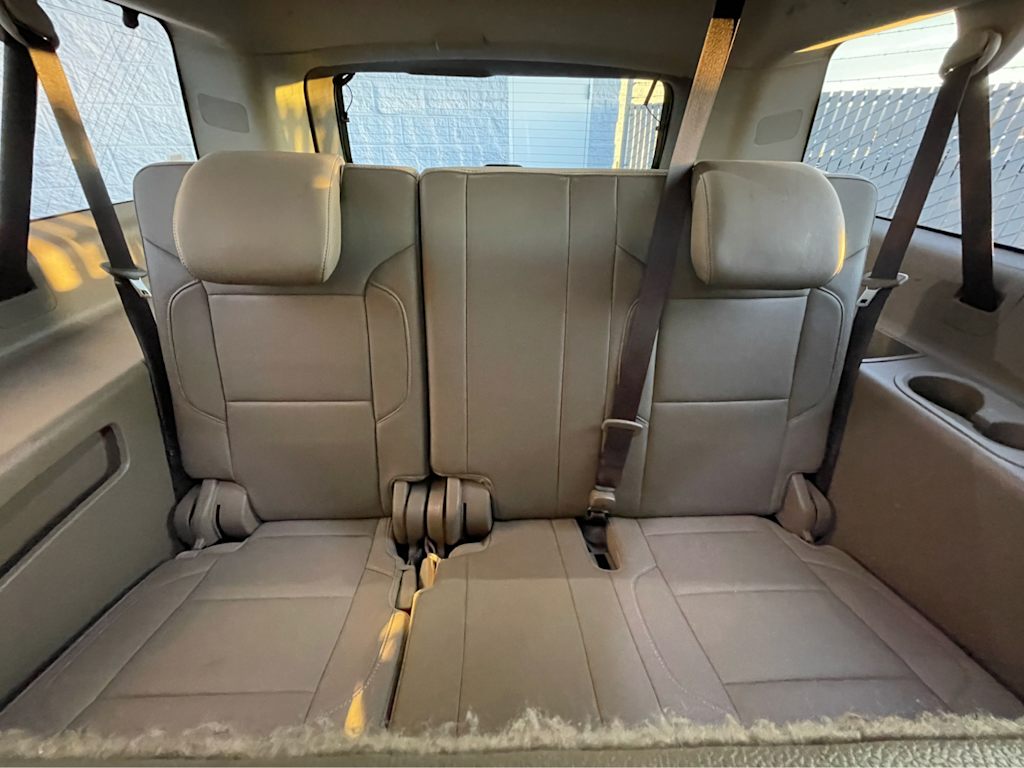 Thumbnail: 2019 GMC Yukon XL - 28