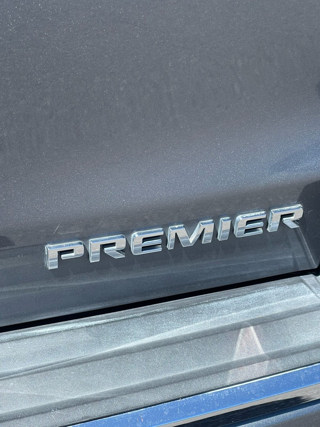 Thumbnail: 2019 Chevrolet Tahoe - 18
