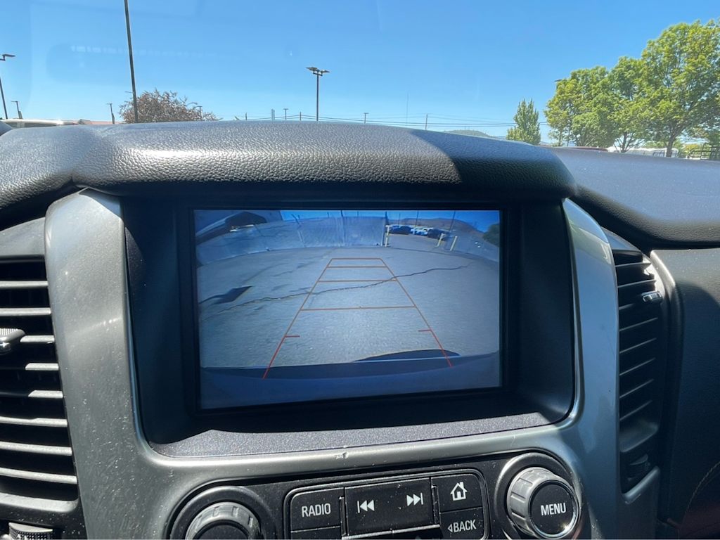Thumbnail: 2019 Chevrolet Tahoe - 21