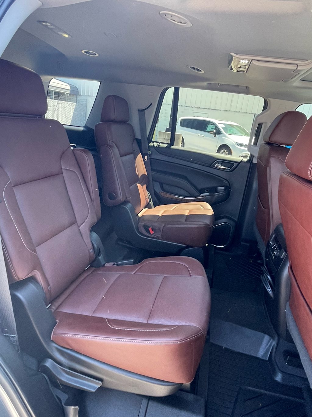 Thumbnail: 2019 Chevrolet Tahoe - 28