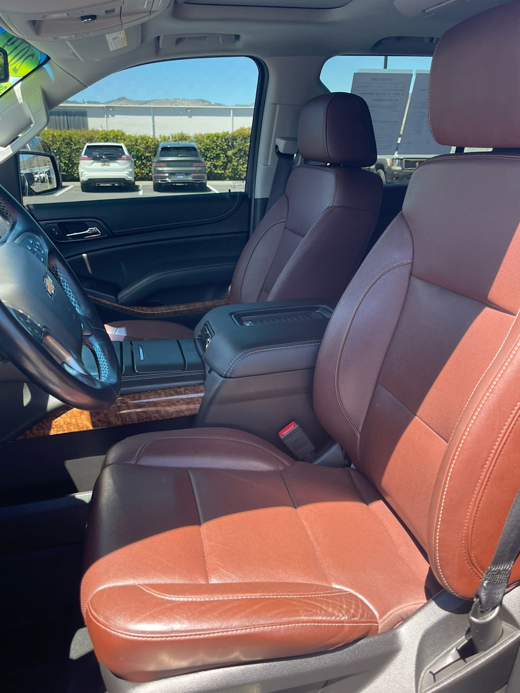 Thumbnail: 2019 Chevrolet Tahoe - 11