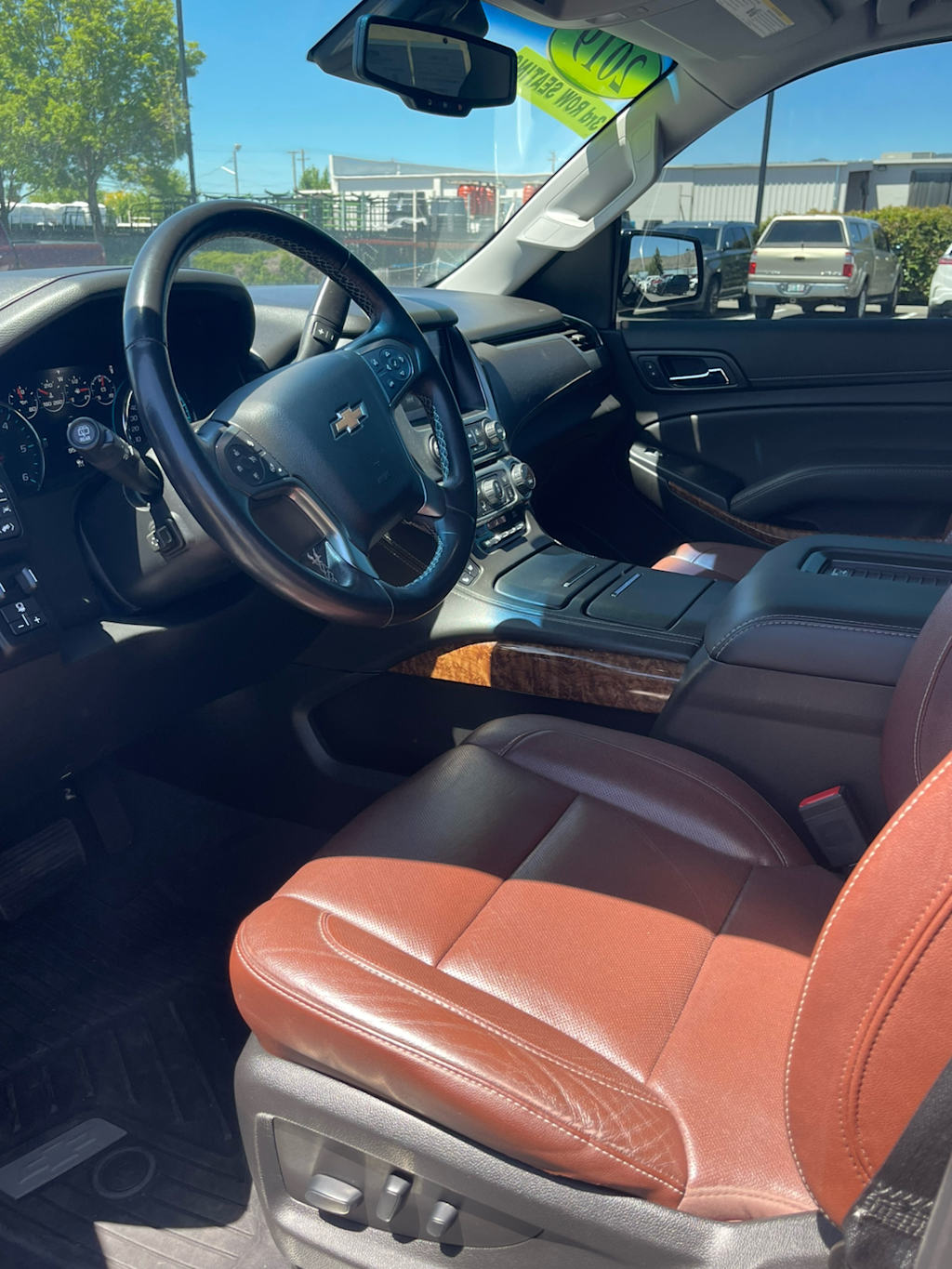 Thumbnail: 2019 Chevrolet Tahoe - 29