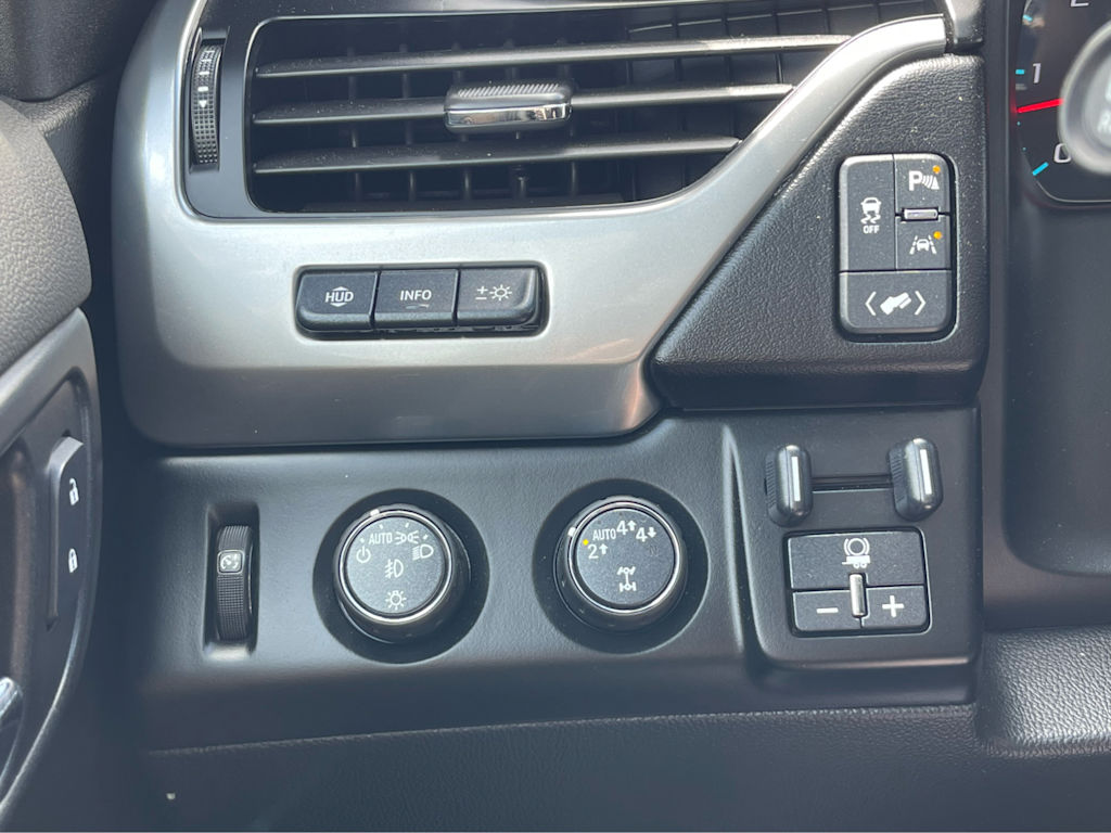 2019 Chevrolet Tahoe Premier 21