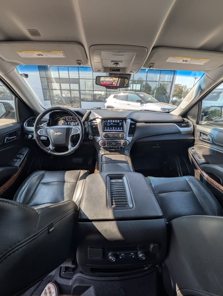 Thumbnail: 2019 Chevrolet Suburban - 2