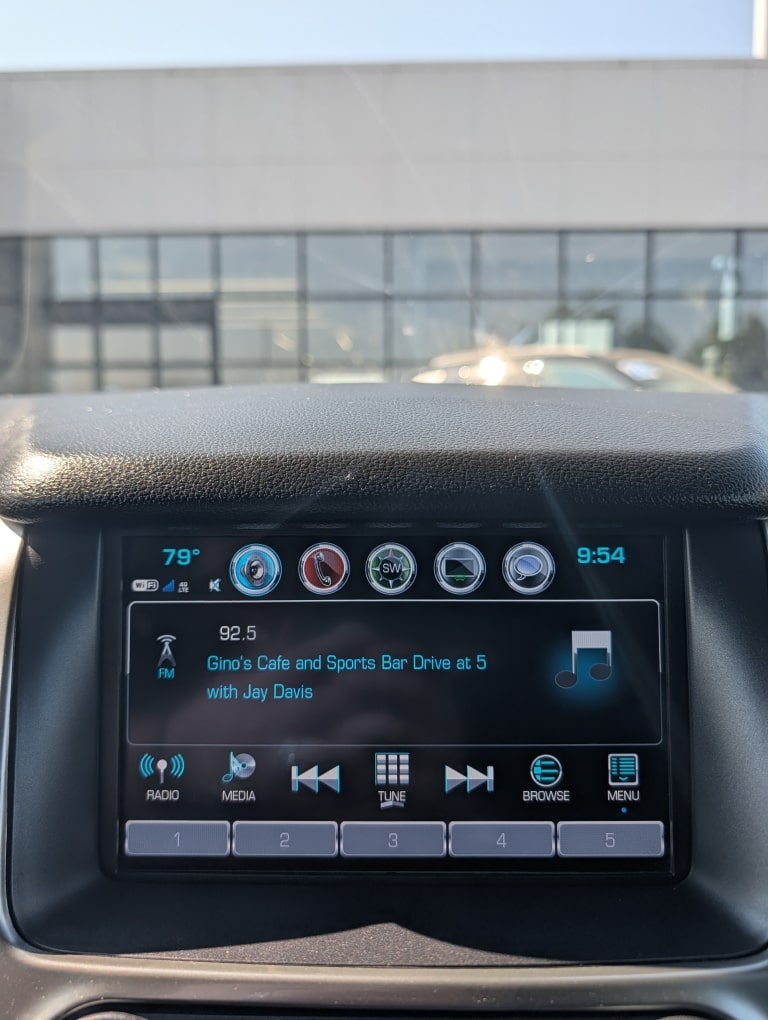 Thumbnail: 2019 Chevrolet Suburban - 13