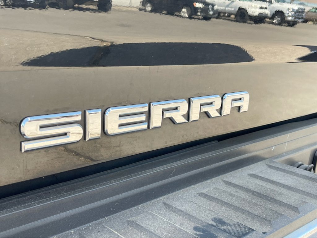 Thumbnail: 2015 GMC Sierra 2500 - 5