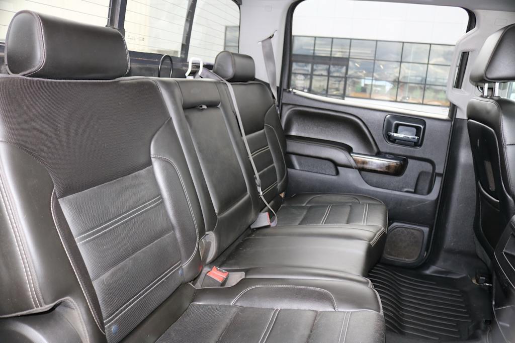 Thumbnail: 2015 GMC Sierra 3500 - 25
