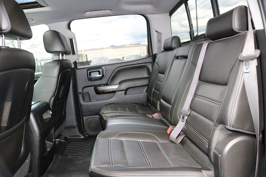 Thumbnail: 2015 GMC Sierra 3500 - 26