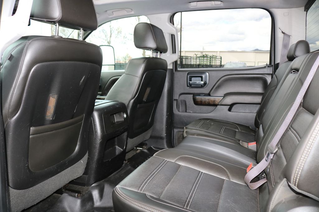 Thumbnail: 2015 GMC Sierra 3500 - 27
