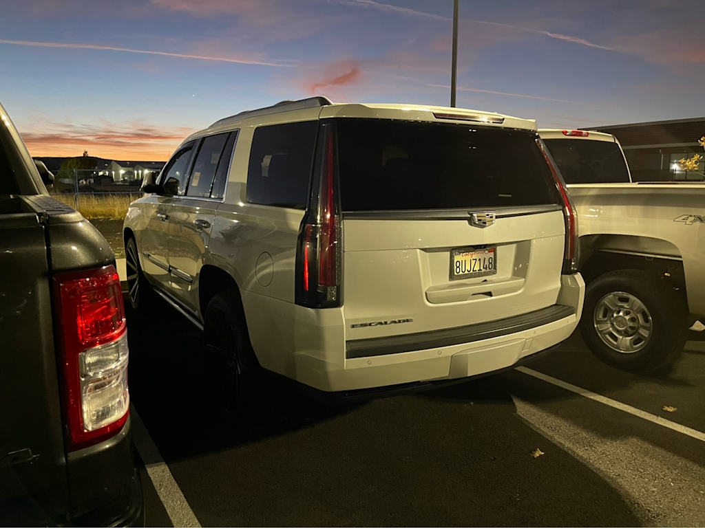 Thumbnail: 2018 Cadillac Escalade - 6