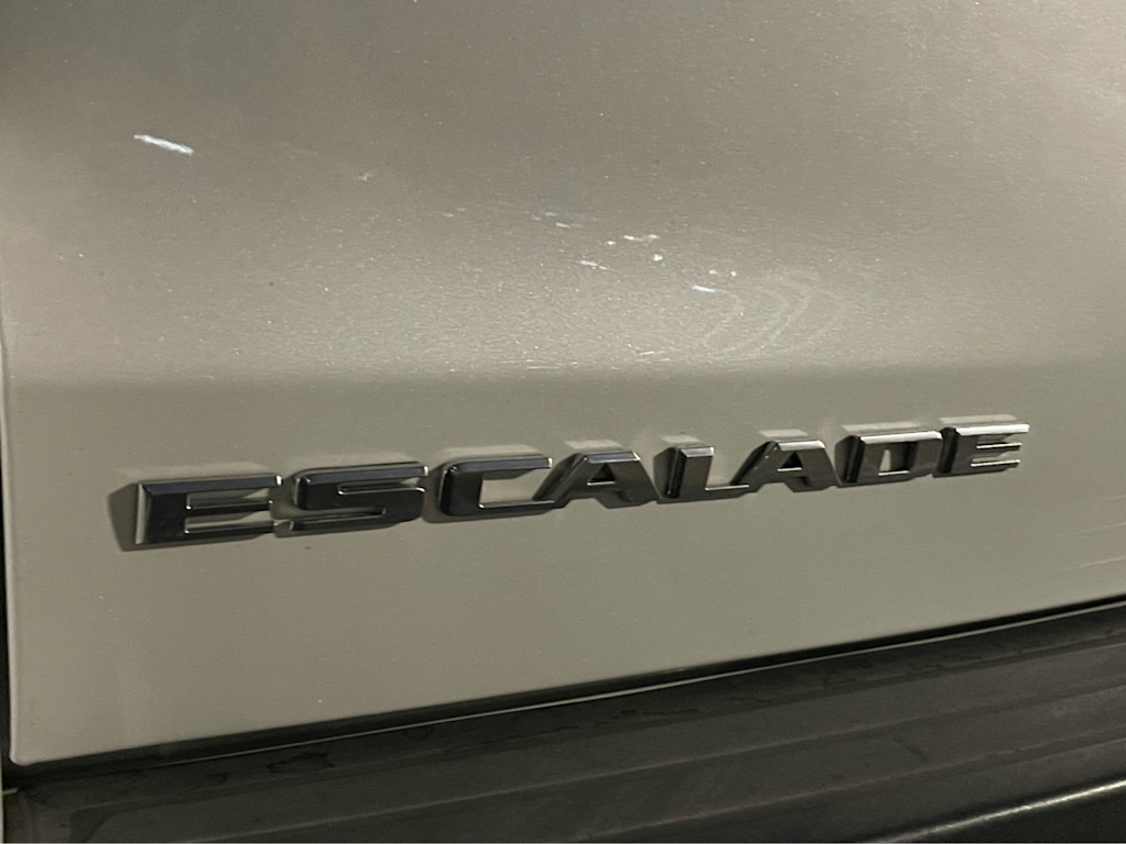 Thumbnail: 2018 Cadillac Escalade - 4