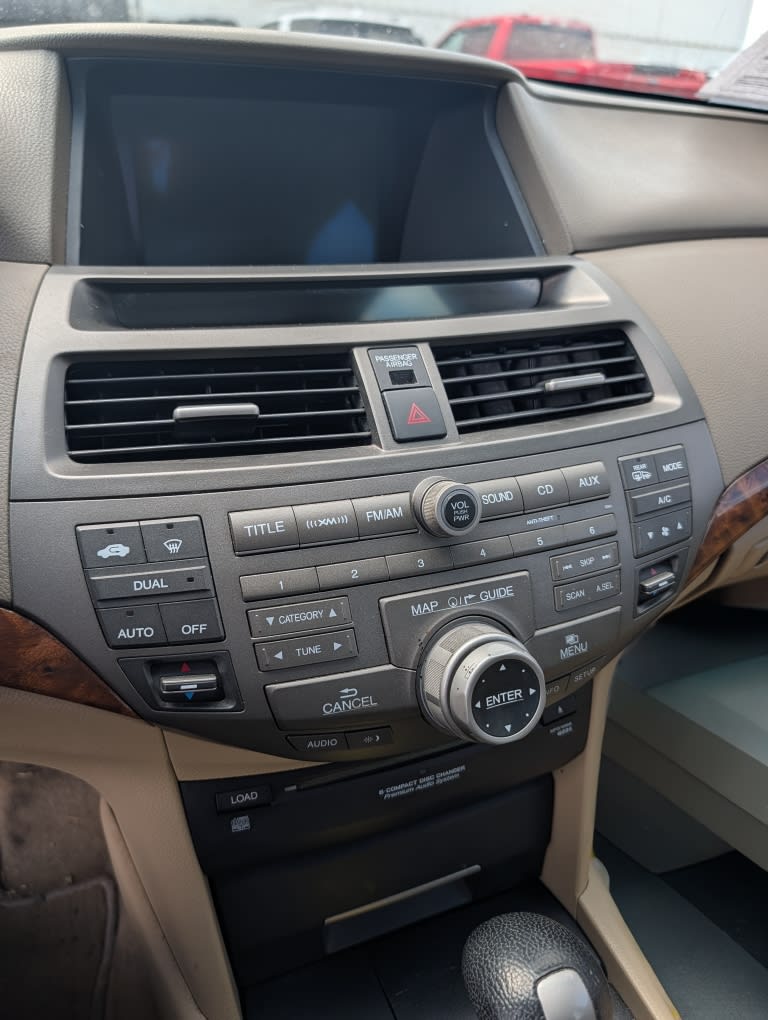 Thumbnail: 2009 Honda Accord - 8