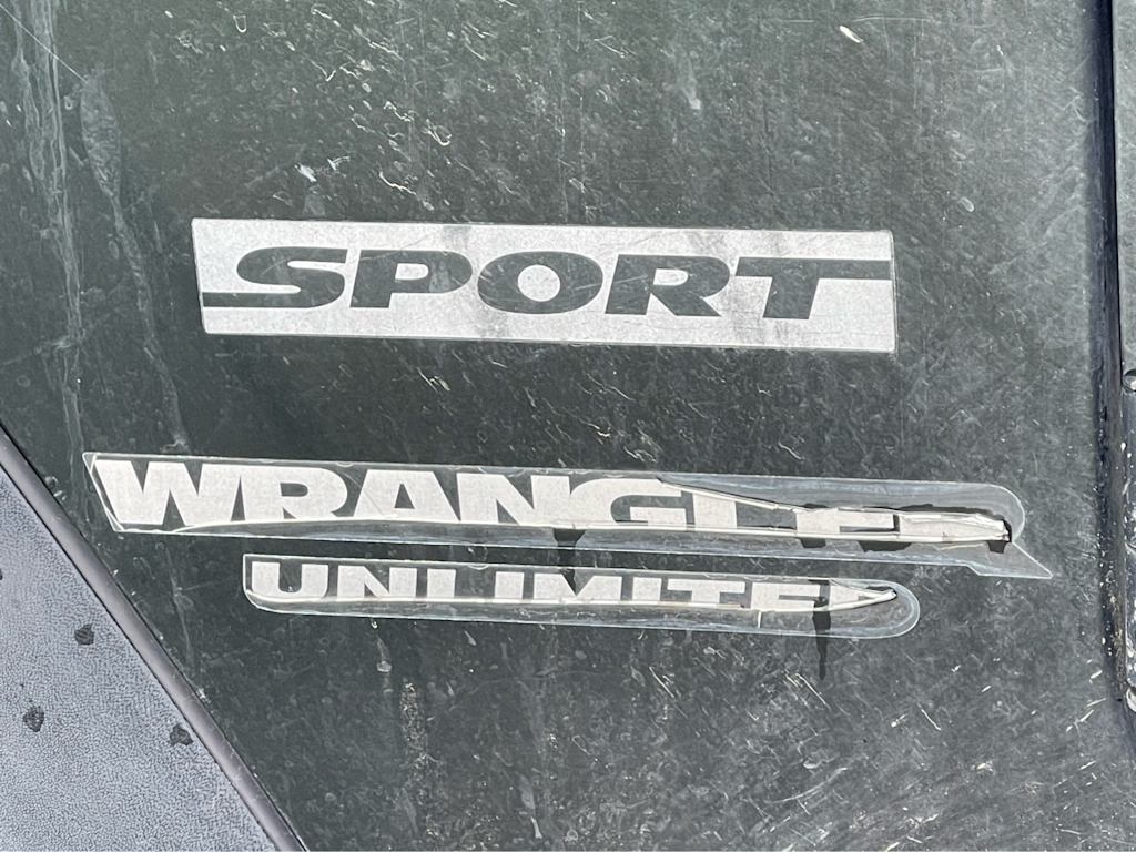 2011 Jeep Wrangler Unlimited Sport 5