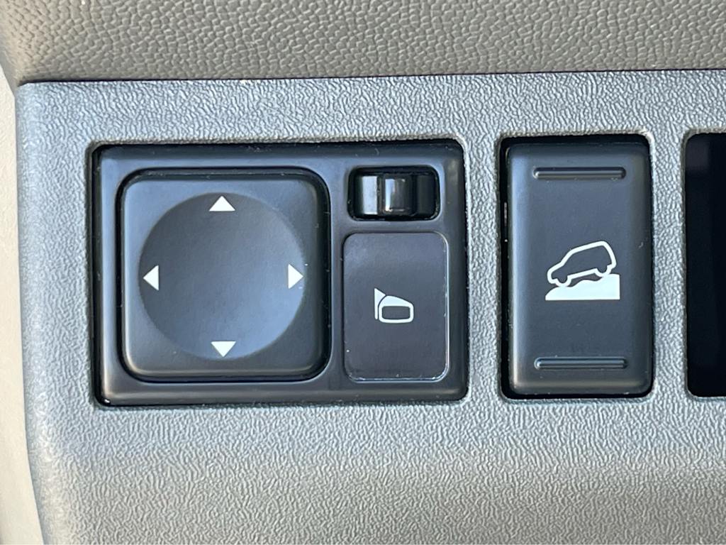 2021 Nissan Frontier SV 24