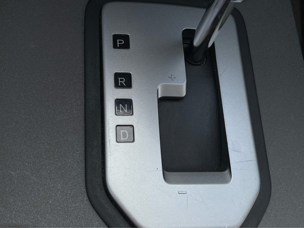 2021 Nissan Frontier SV 15