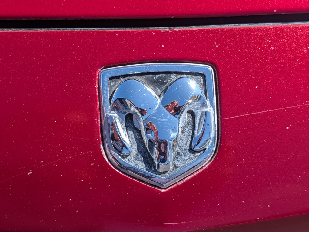 Thumbnail: 2010 Dodge Challenger - 6
