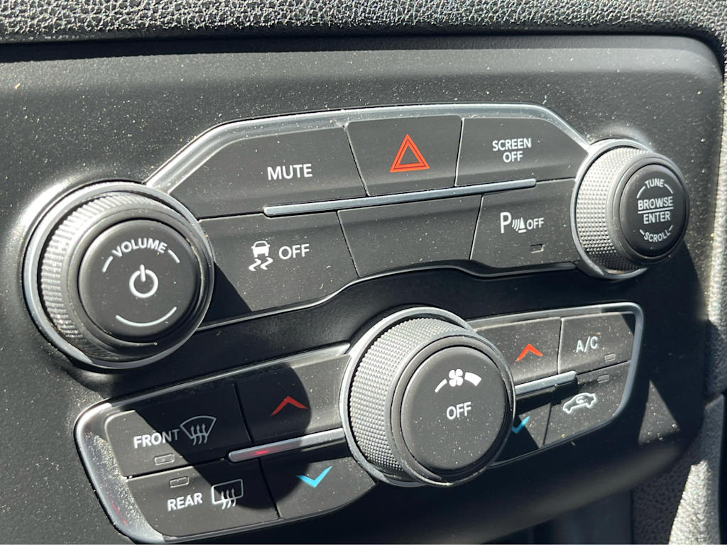 Thumbnail: 2022 Dodge Charger - 20