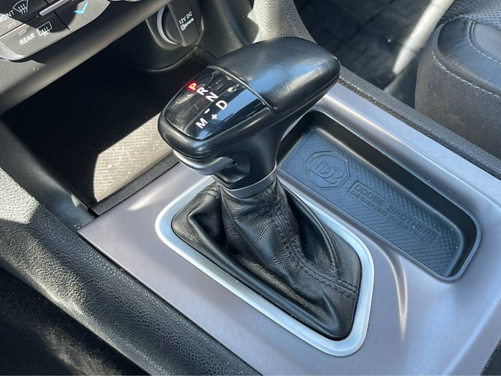 Thumbnail: 2022 Dodge Charger - 15