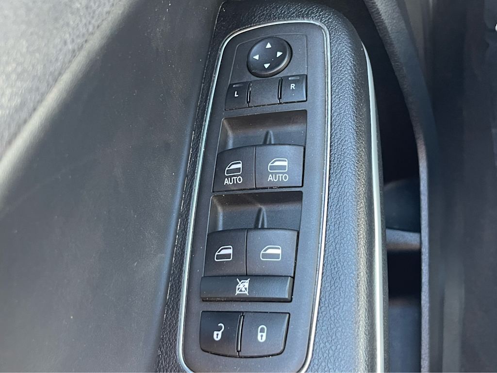 Thumbnail: 2022 Dodge Charger - 22