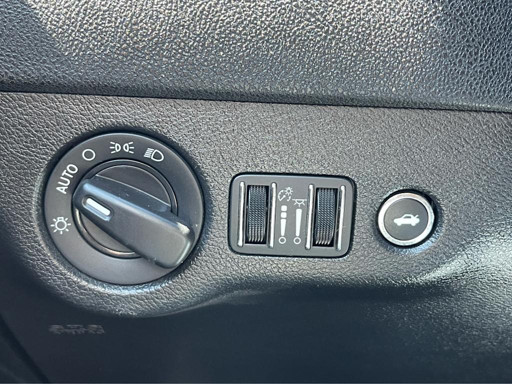 Thumbnail: 2022 Dodge Charger - 21