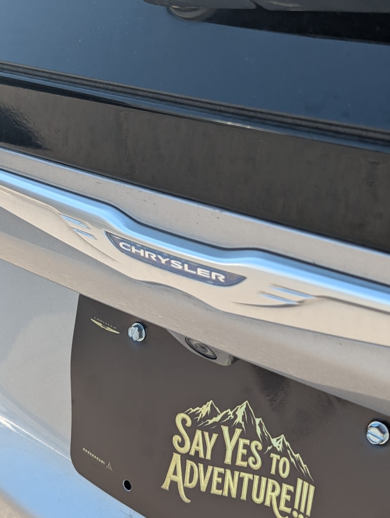 Thumbnail: 2017 Chrysler Pacifica - 16