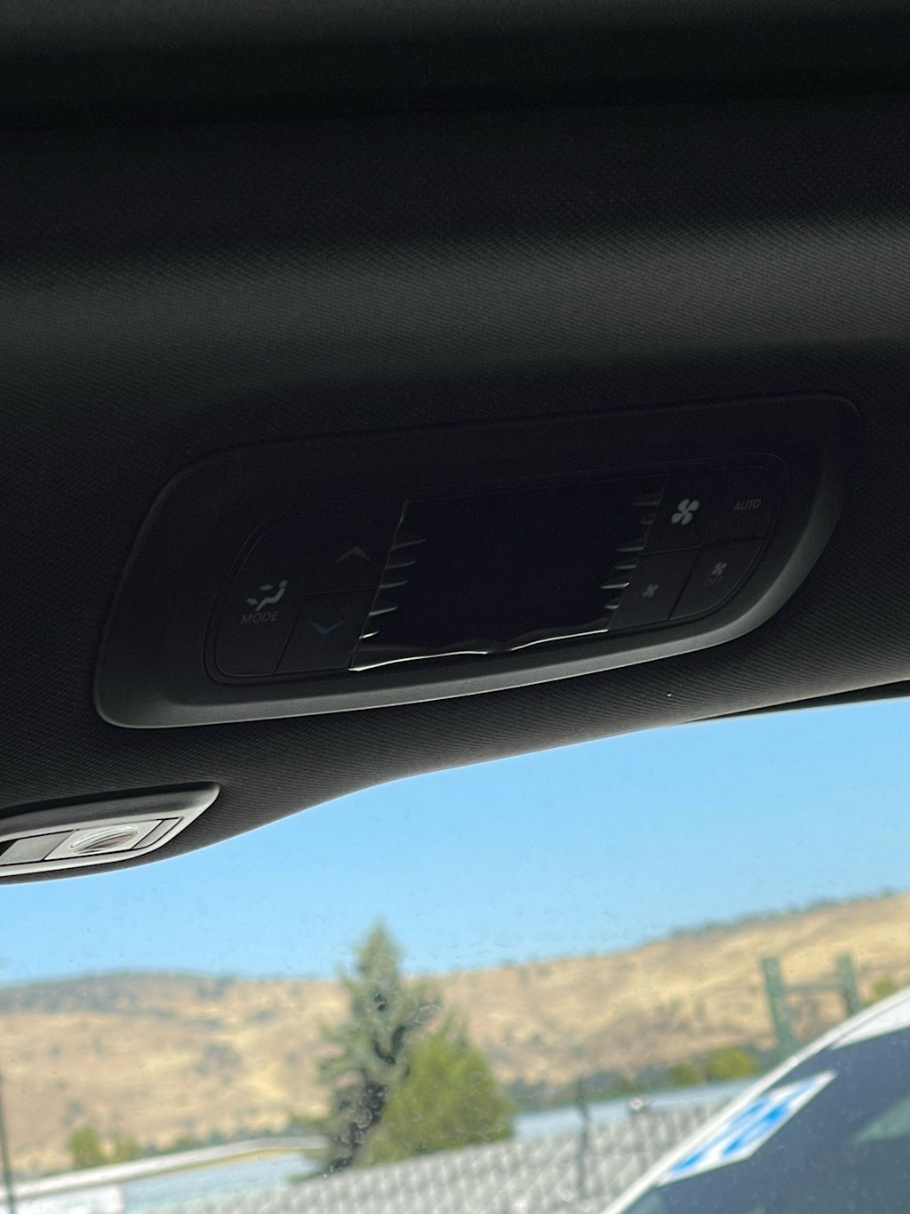 Thumbnail: 2026 Chrysler Pacifica - 26