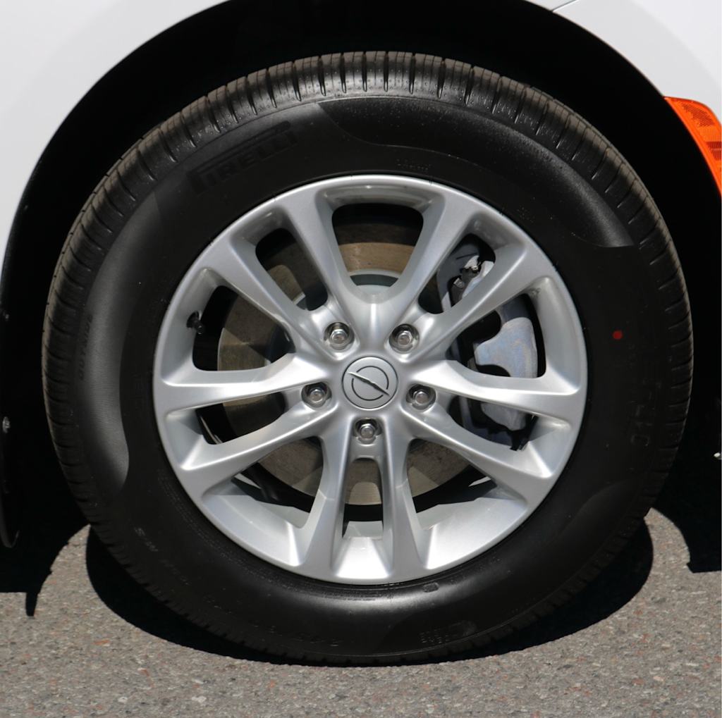 Thumbnail: 2026 Chrysler Pacifica - 7