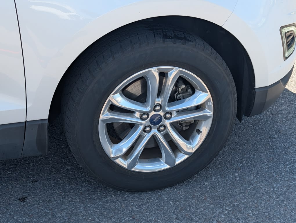 Thumbnail: 2017 Ford Edge - 7