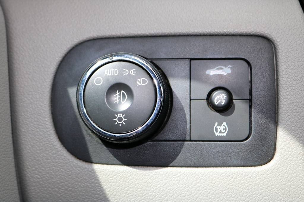 Thumbnail: 2008 Chevrolet Impala - 26