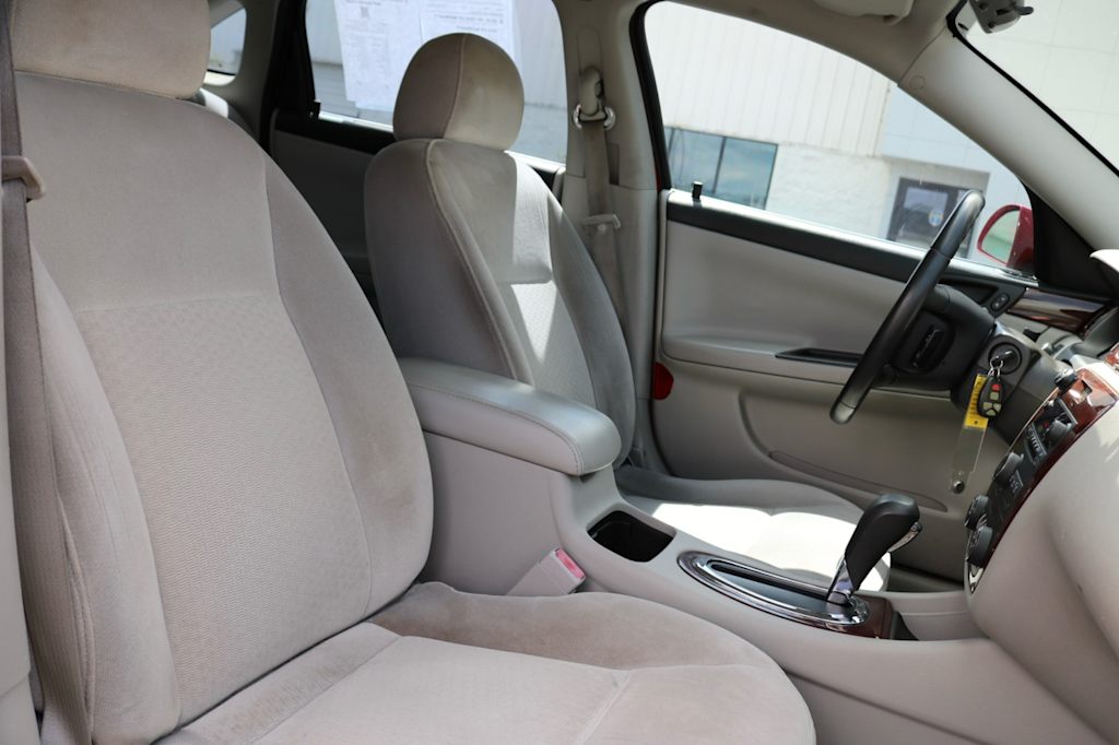 Thumbnail: 2008 Chevrolet Impala - 7