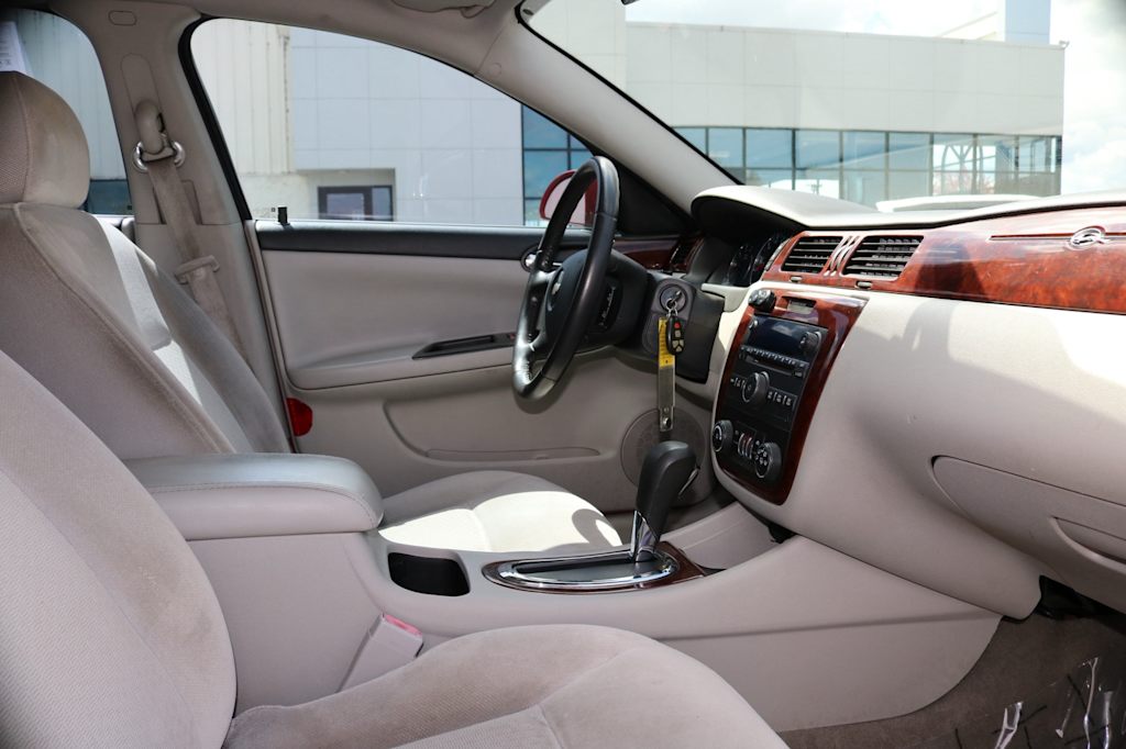 Thumbnail: 2008 Chevrolet Impala - 10
