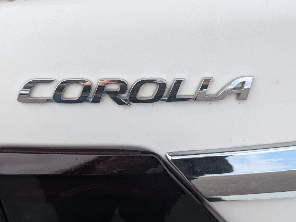 Thumbnail: 2011 Toyota Corolla - 19