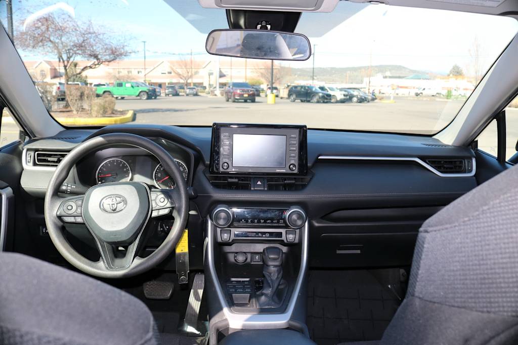 Thumbnail: 2021 Toyota RAV4 - 2