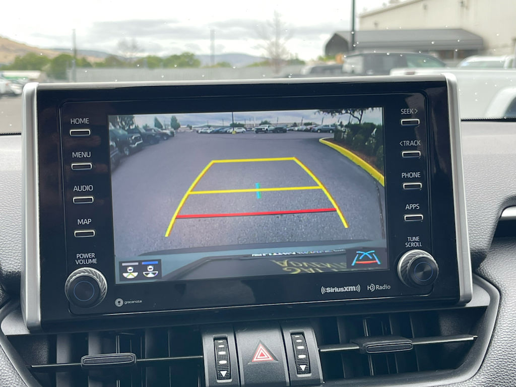 Thumbnail: 2019 Toyota RAV4 - 22