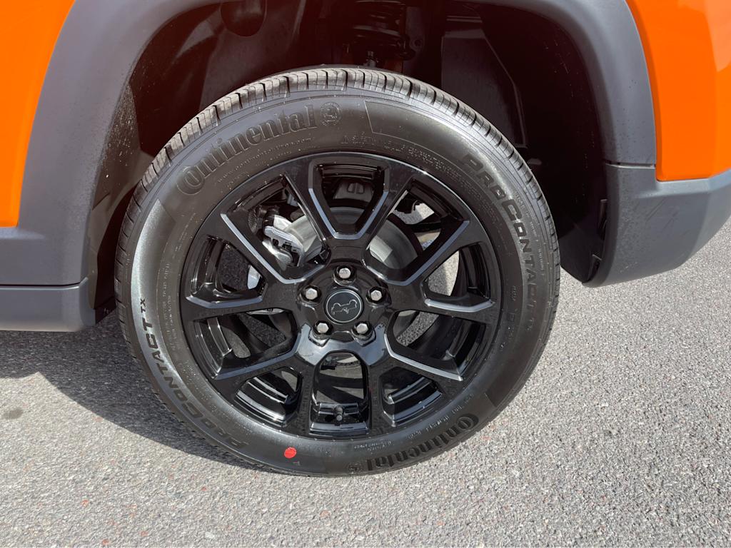 Thumbnail: 2026 Jeep Compass - 8