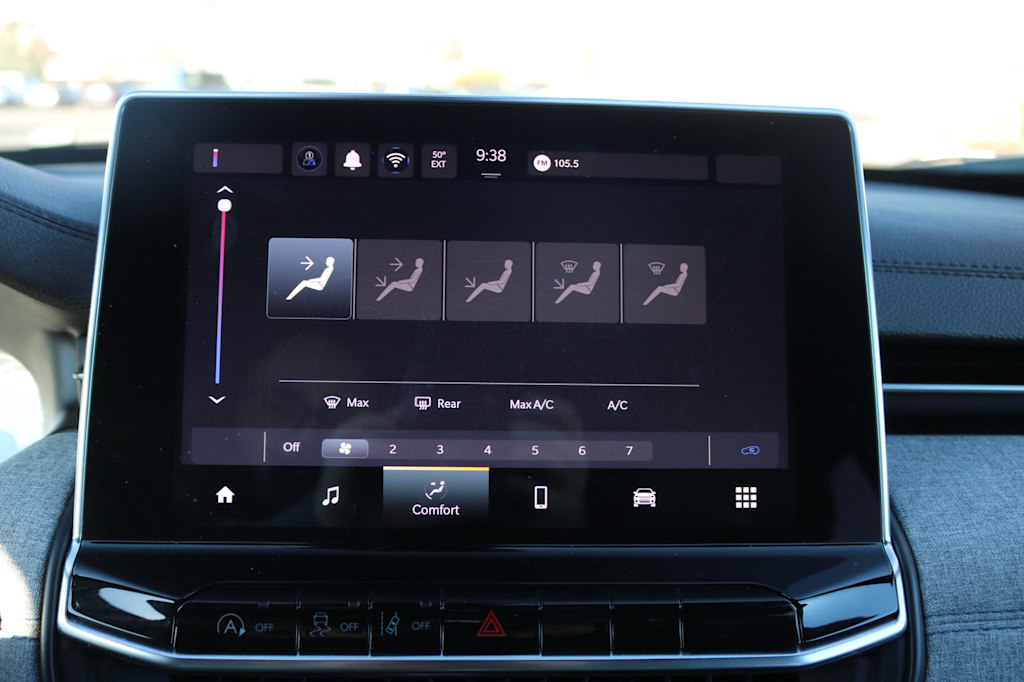 Thumbnail: 2024 Jeep Compass - 21