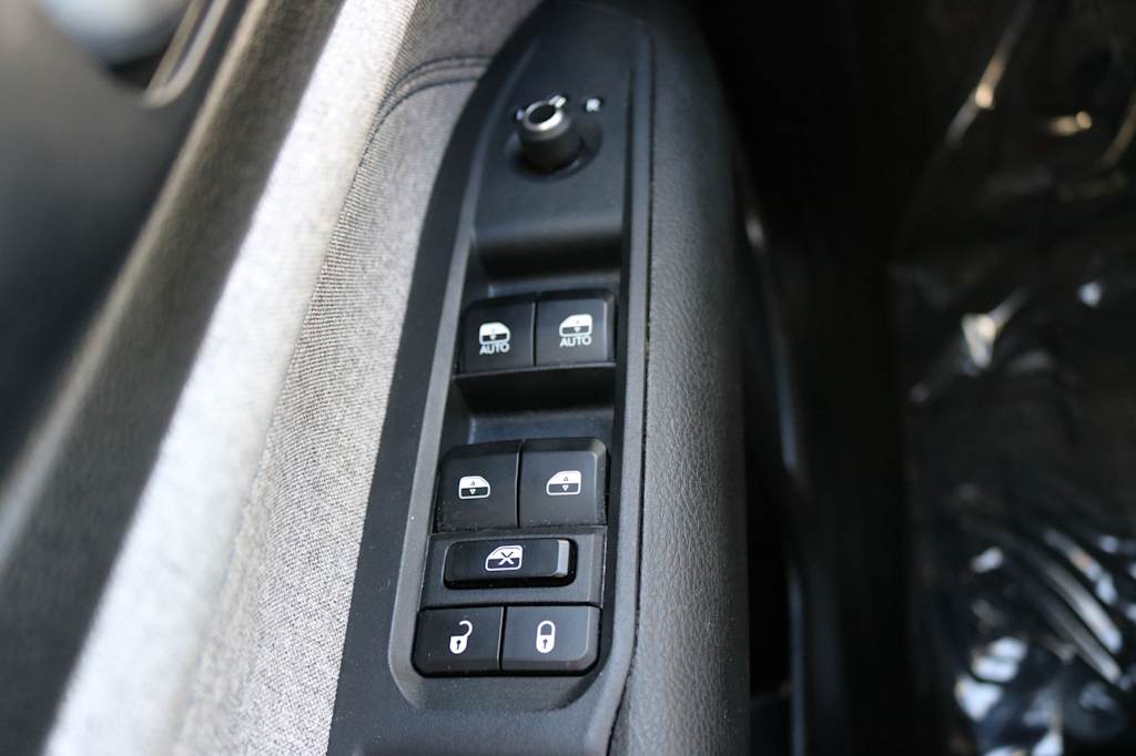 Thumbnail: 2024 Jeep Compass - 22