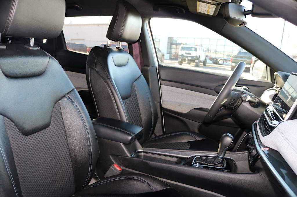 Thumbnail: 2024 Jeep Compass - 10