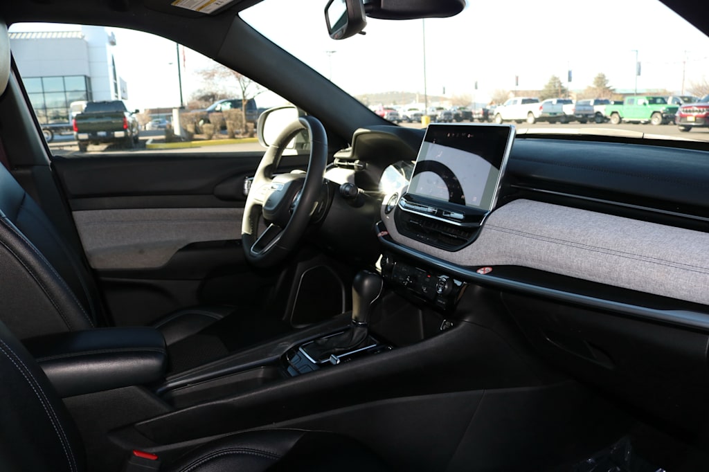 Thumbnail: 2024 Jeep Compass - 12