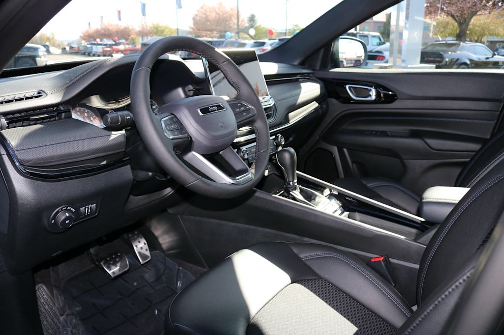 Thumbnail: 2026 Jeep Compass - 2